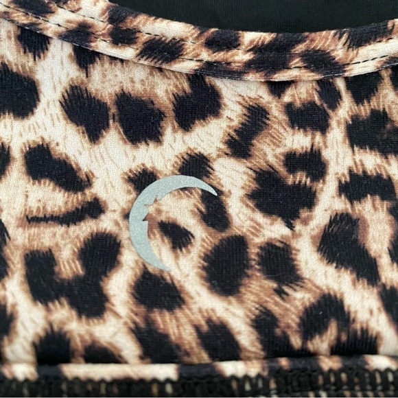 ZYIA Active Brilliant Mesh Leopard
Cheetah Print Sports Bra Size XL - Picture 10 of 14
